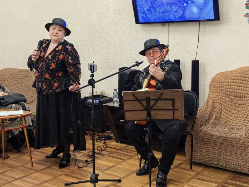 Я люблю - и значит, я живу...