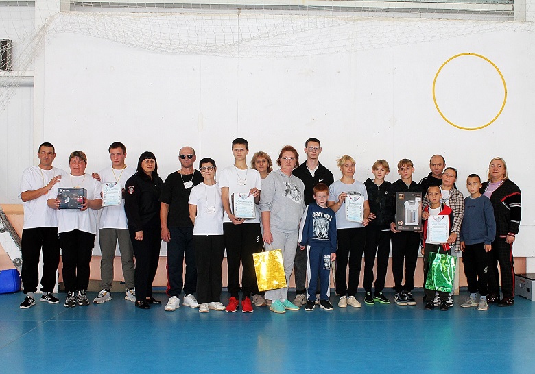 «Папа, мама, я – спортивная семья»